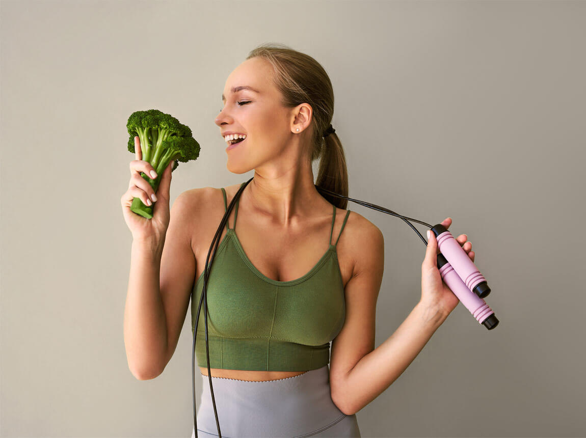 femeie, exerciții fizice, pierdere în greutate, dietă 