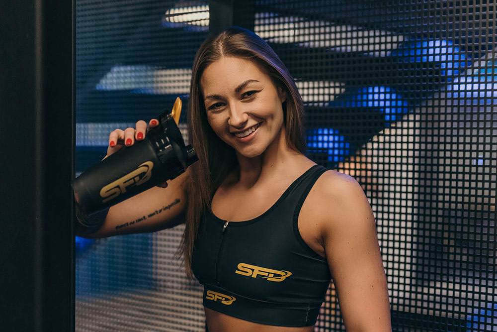 femeie pozitivă - vitamine