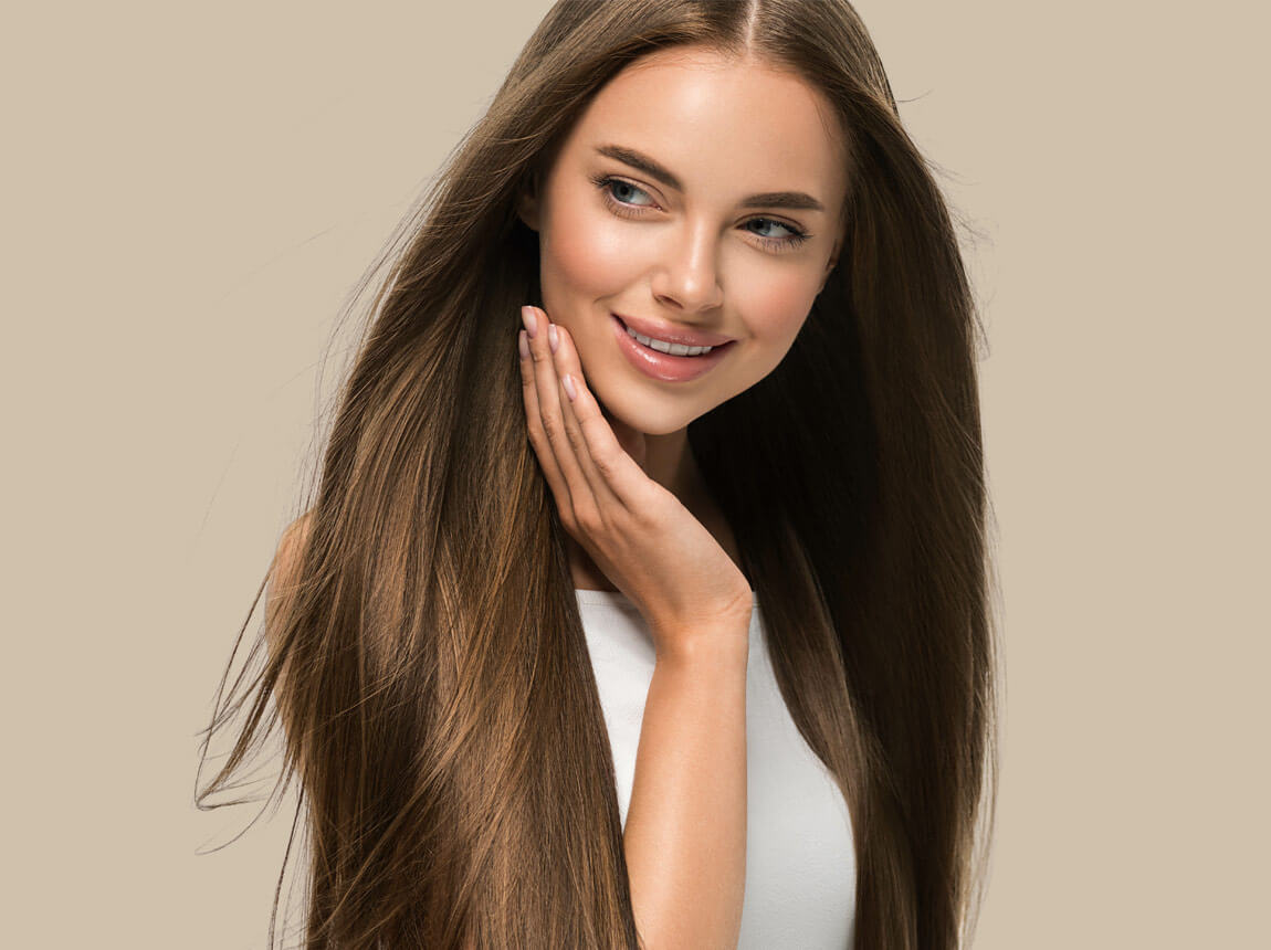 femeie - păr frumos și sănătos 