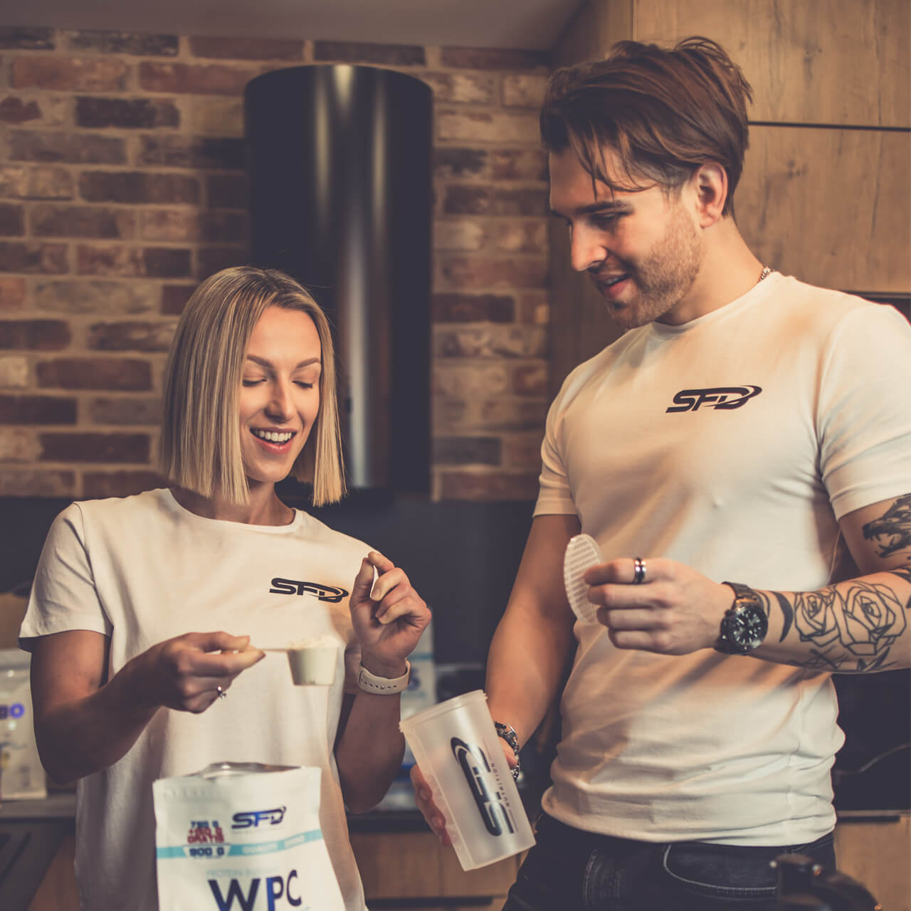 bărbați și femei - supplement proteic WPC 