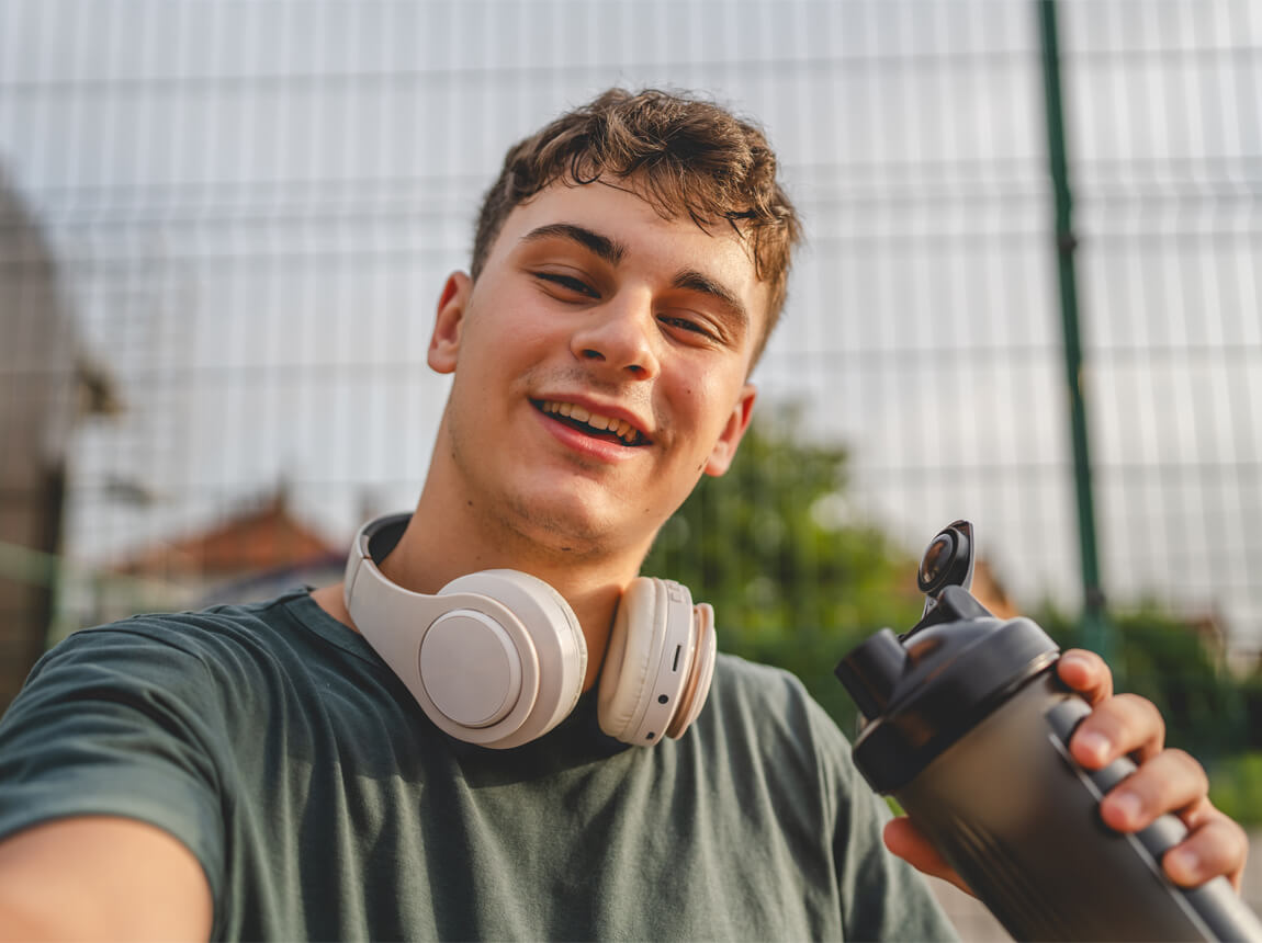 bărbat - shake de proteine