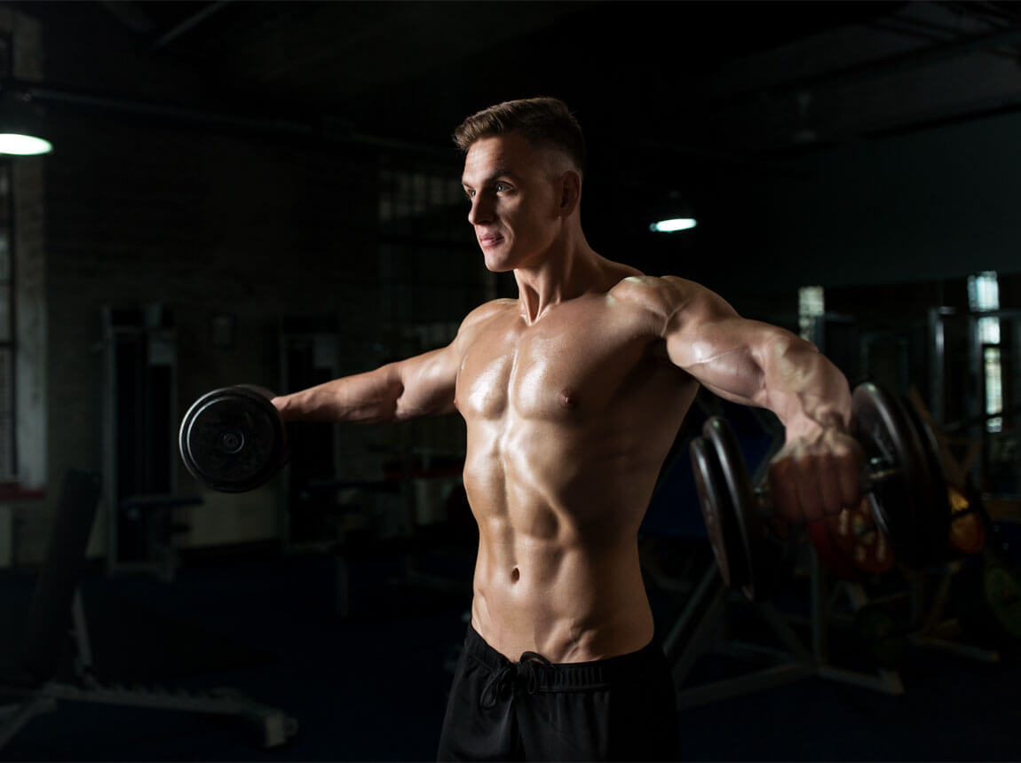 bărbat - antrenament de forță