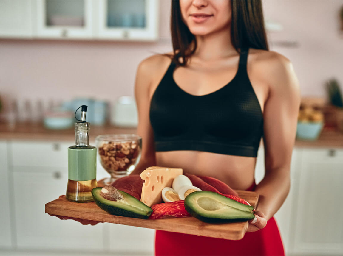 femeie - produse bogate &icirc;n proteine