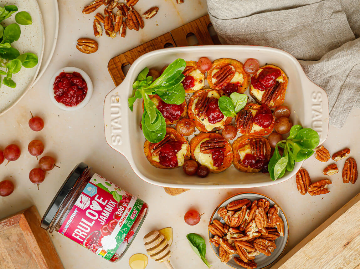 cartofi dulci copți cu brânză brie, nuci și Frulove Jammix Cherry