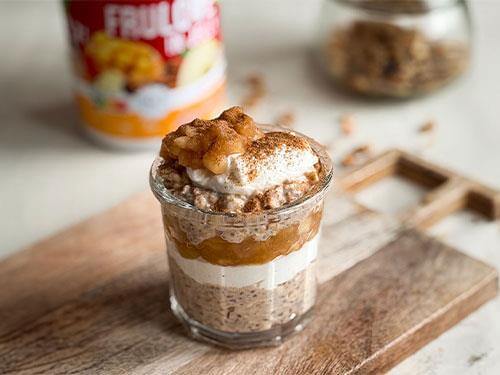 Rețetă pentru fulgi de ovăz peste noapte à la plăcintă cu mere