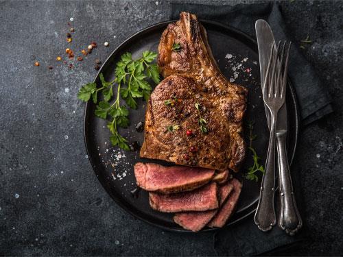 Surse naturale de creatină – câtă creatină putem găsi cu adevărat în alimente?