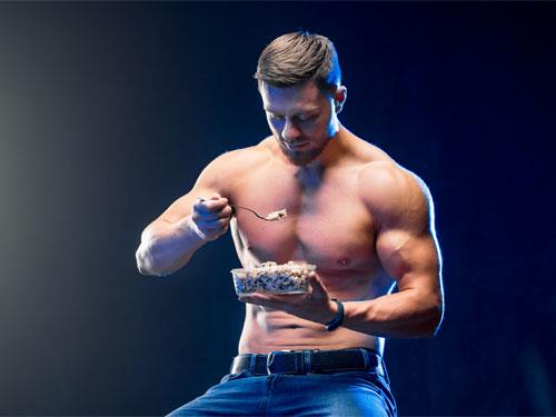  Ce carbohidrați să consumi după antrenamentul la sală?