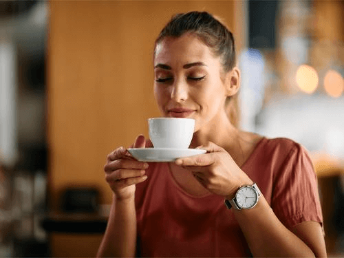 Câte cafele poți bea pe zi când ești la dietă?
