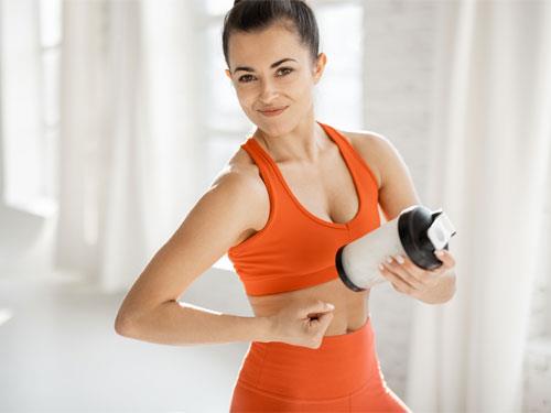 Câtă proteină trebuie să consumi pentru a slăbi?