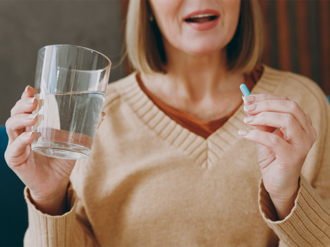 femeie, menopauză - suplimente alimentare, capsule